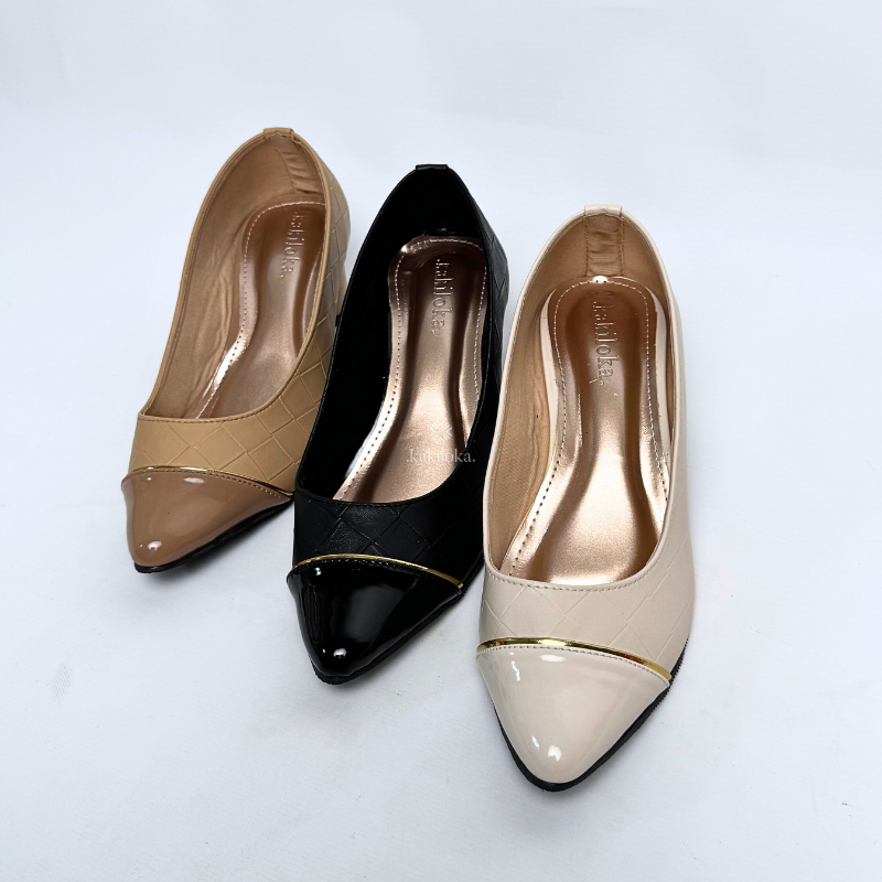 Naumi Sepatu Heels Wanita